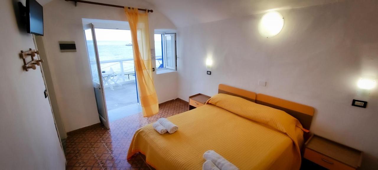 Hotel Regina Del Mare Barano d'Ischia Ruang foto