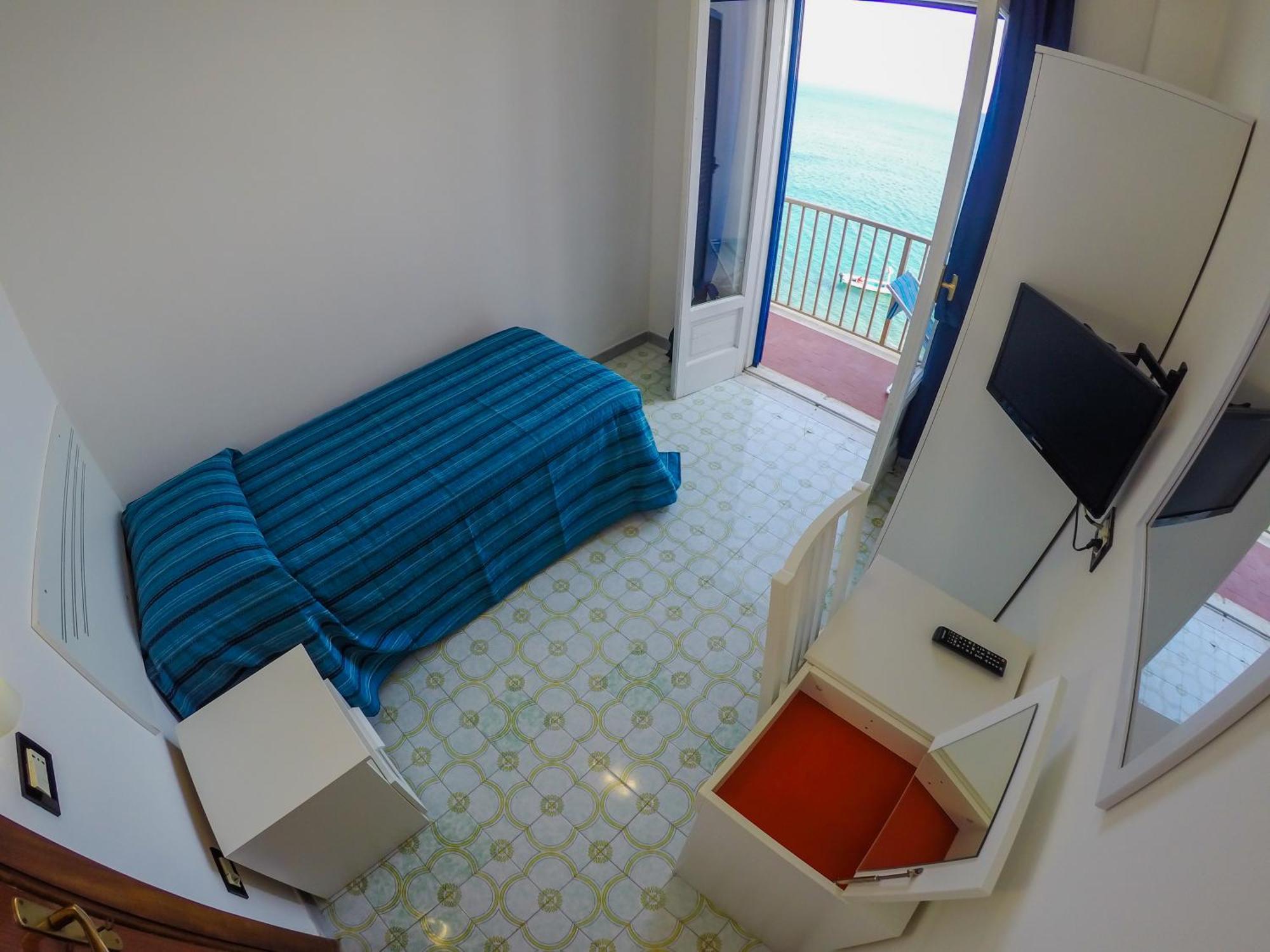 Hotel Regina Del Mare Barano d'Ischia Ruang foto