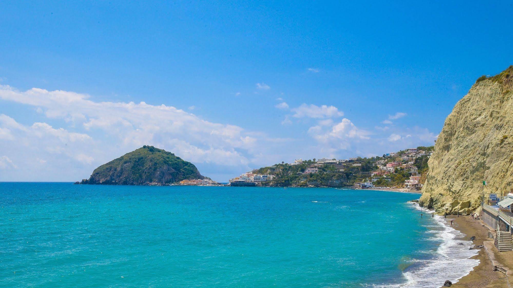 Hotel Regina Del Mare Barano d'Ischia Bagian luar foto